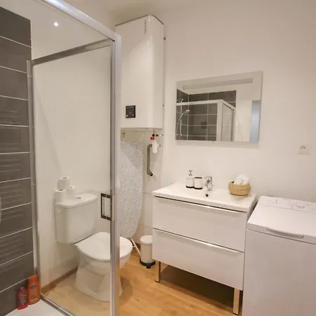 Centre - Nice, Cozy And Functional Appartement *