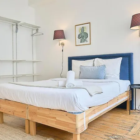 Centre - Nice, Cozy And Functional * リール