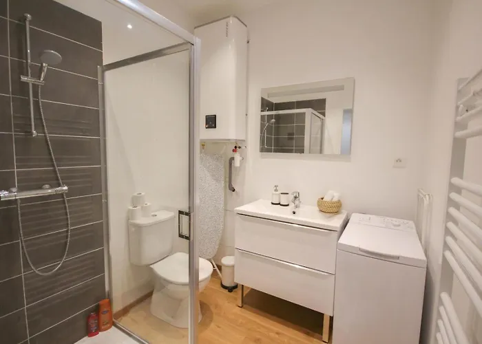 Centre - Nice, Cozy And Functional Appartement *